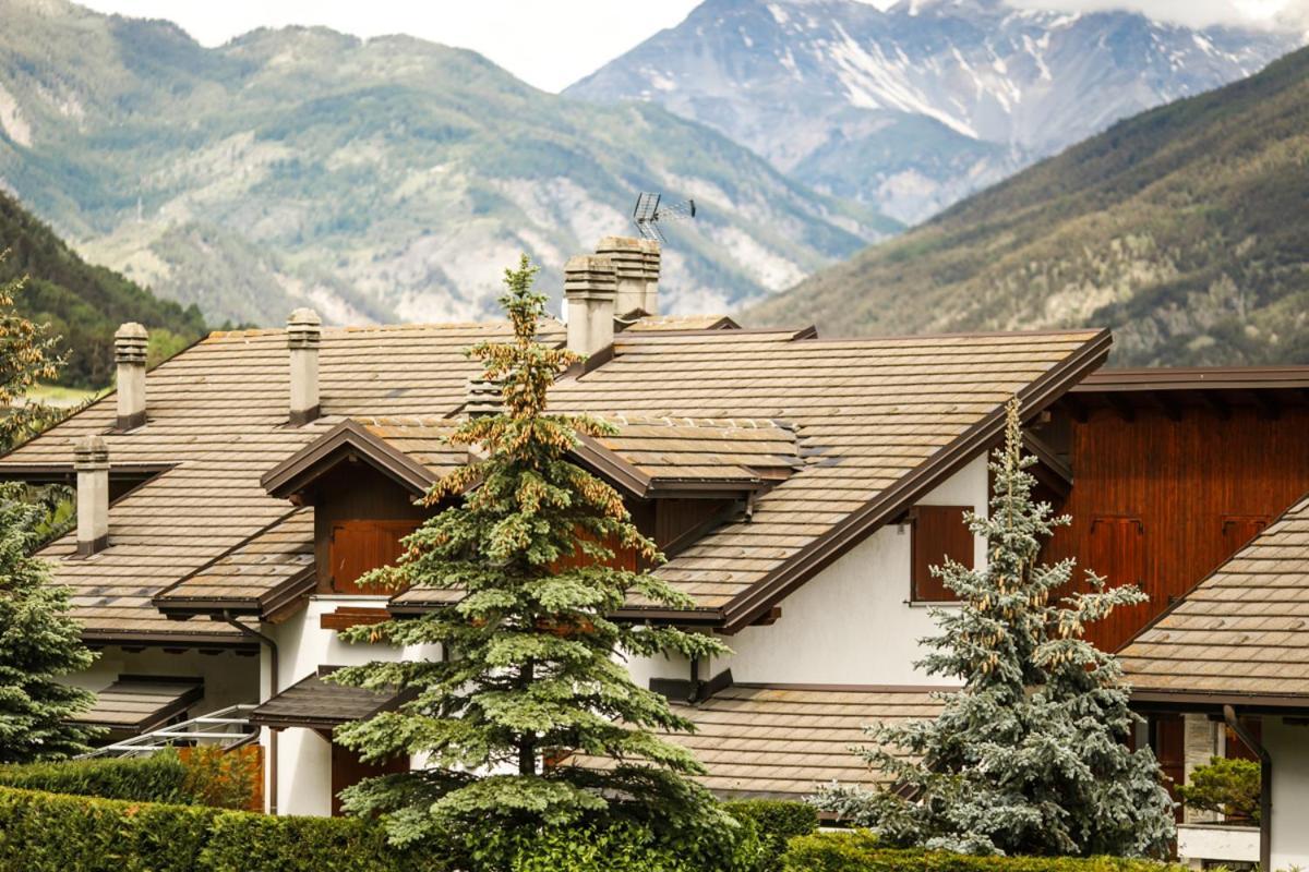 ウルクス Cielo Blu Casa Alpina Vialatteaヴィラ エクステリア 写真